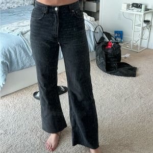 ZARA 90s FULL LENGTH BLACK JEANS